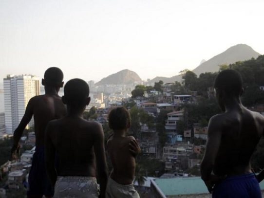 Un "manual" para que los negros se cuiden de abusos policiales se viraliza en Brasil