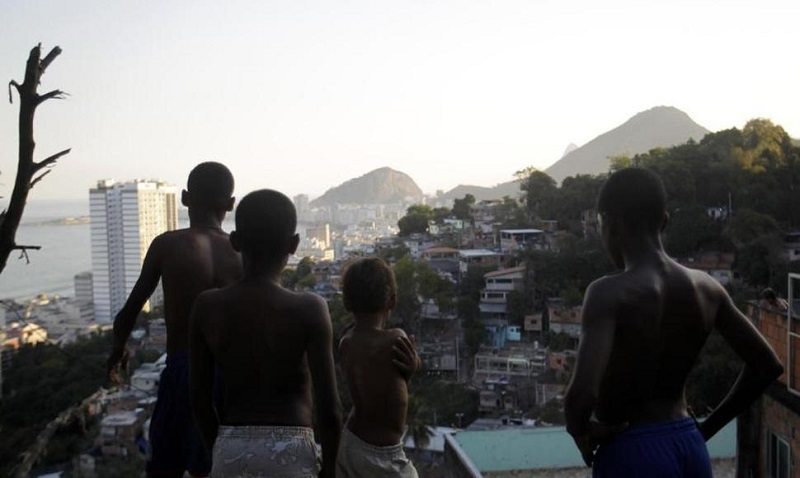 Un "manual" para que los negros se cuiden de abusos policiales se viraliza en Brasil