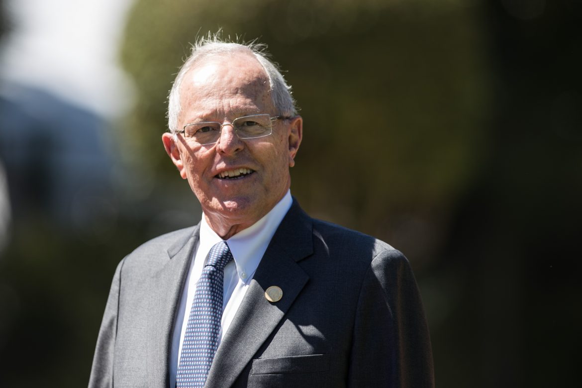 Crece la presión para destituir a Kuczynski tras denuncia de compra de votos