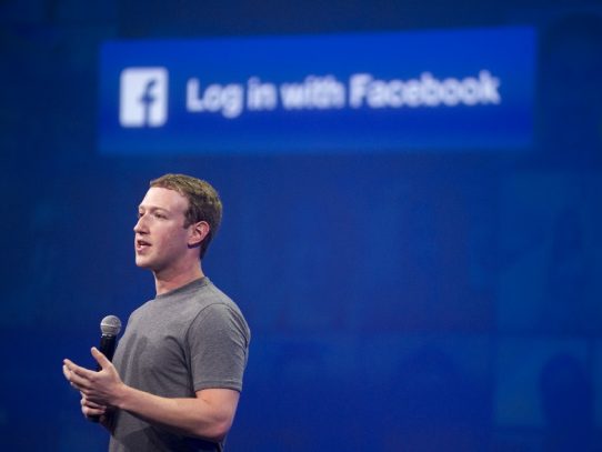 Zuckerberg niega que desmantelar Facebook solucione problemas de la red social
