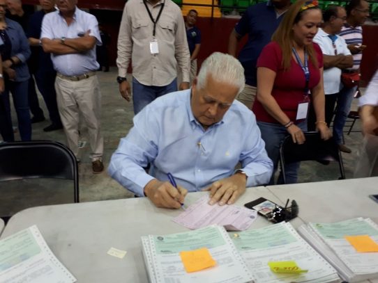Expresidente "El Toro" Pérez Balladares se lleva su CEPADEM