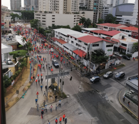 Suntracs se manifiesta en apoyo a obreros de Minera Panamá y colonenses