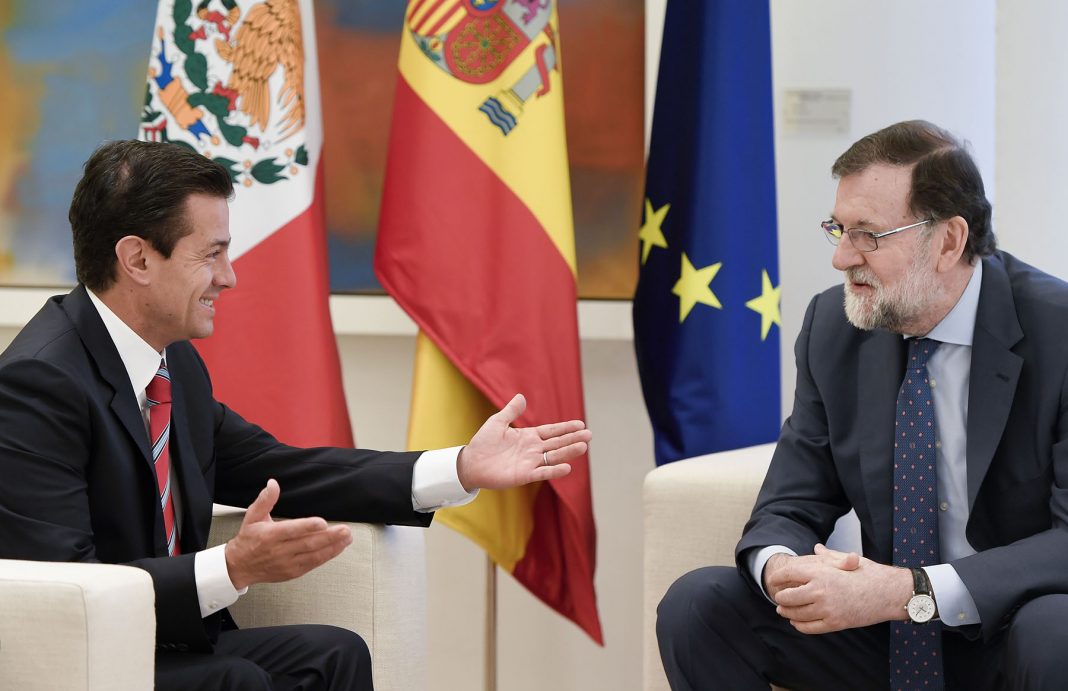 Rajoy y Peña Nieto tratan la "difícil situación" en Venezuela