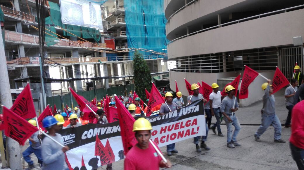 Suntracs sale a protestar por mejores salarios para los obreros