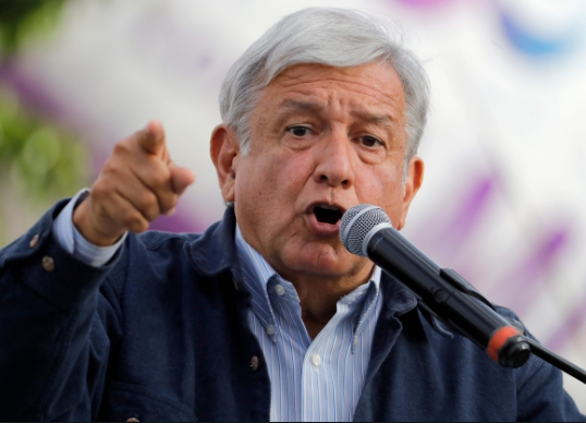 Candidato izquierdista López Obrador se desmarca de Venezuela