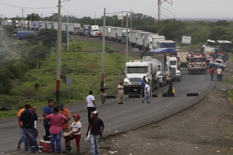 Gobierno panameño pide a camioneros abstenerse de ir a Nicaragua
