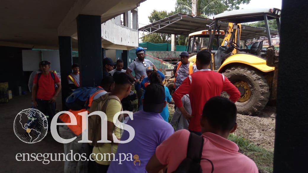 Realizan demolición en Complejo Omar Torrijos pese a suspensión ordenada por el Municipio de San Miguelito