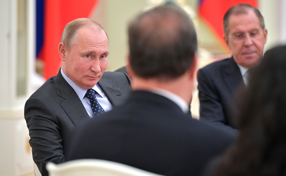 Viaje a Rusia: Putin dice que Varela fue a Moscú para ver el Mundial