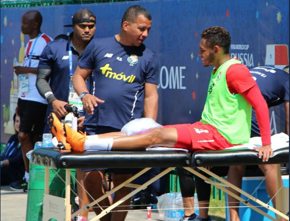 Ismael Díaz sufre un golpe en la rodilla y será baja contra Túnez