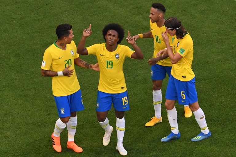 El Brasil de Neymar gana 2-0 a México y se clasifica a cuartos del Mundial