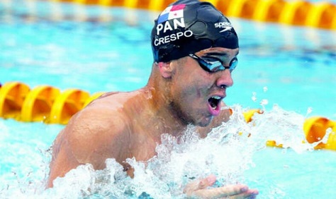 Nadador panameño Edgar Crespo gana el oro en los 50 metros pecho