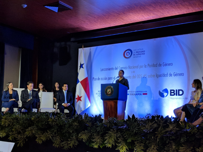Panamá impulsa medidas para igualdad de la mujer en el mercado laboral