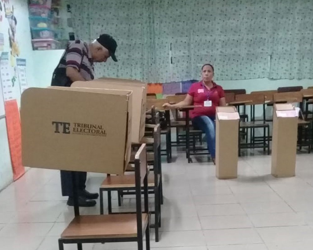 Participación electoral en las primarias del CD alcanza 11.60%