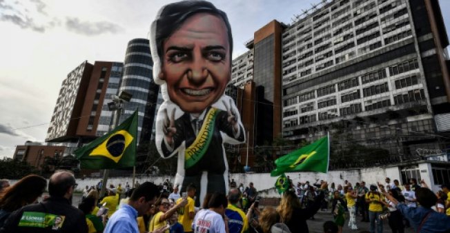Un Brasil fracturado dirá si quiere elegir al ultraderechista Bolsonaro