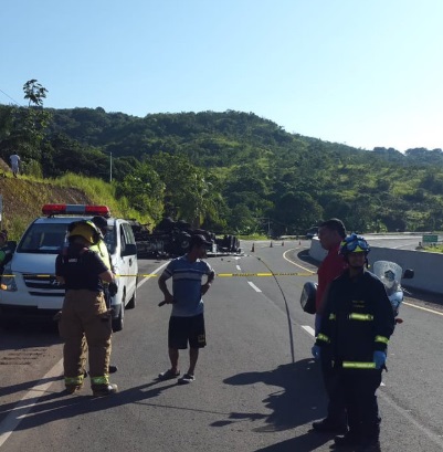 Decretan medida cautelar de reporte periódico a hombre que se volcó, y dejó 3 muertos en Veraguas