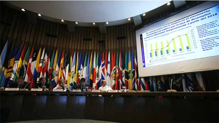 Actividad económica de América Latina y el Caribe se expandirá 1,3% este año