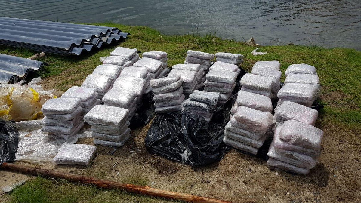 Decomisan 150 paquetes de supuesta droga en Guna Yala