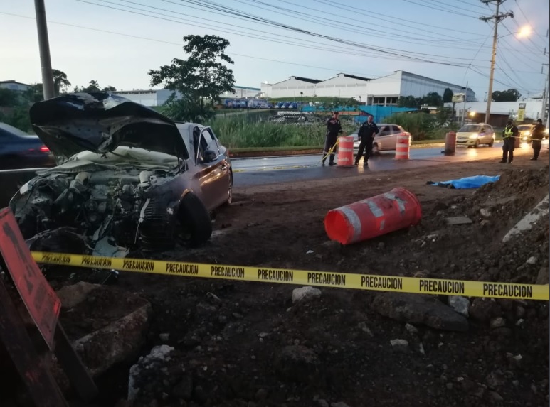 Se registra una víctima fatal tras accidente en la Avenida Domingo Díaz