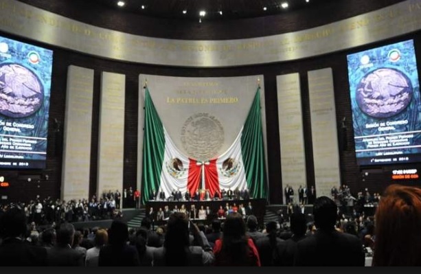 México celebra referendo sobre juicio por corrupción a expresidentes