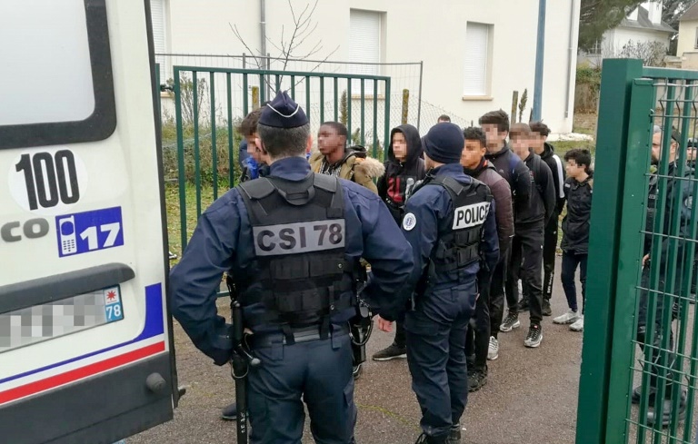 Tensión máxima en Francia ante nuevas protestas de los "chalecos amarillos"