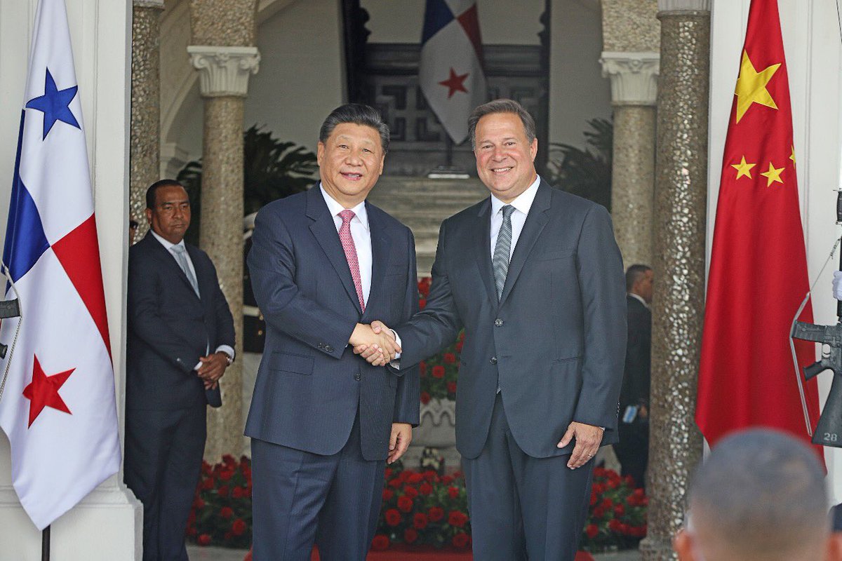 Xi Jinping culmina histórica visita a Panamá tras firma de acuerdos