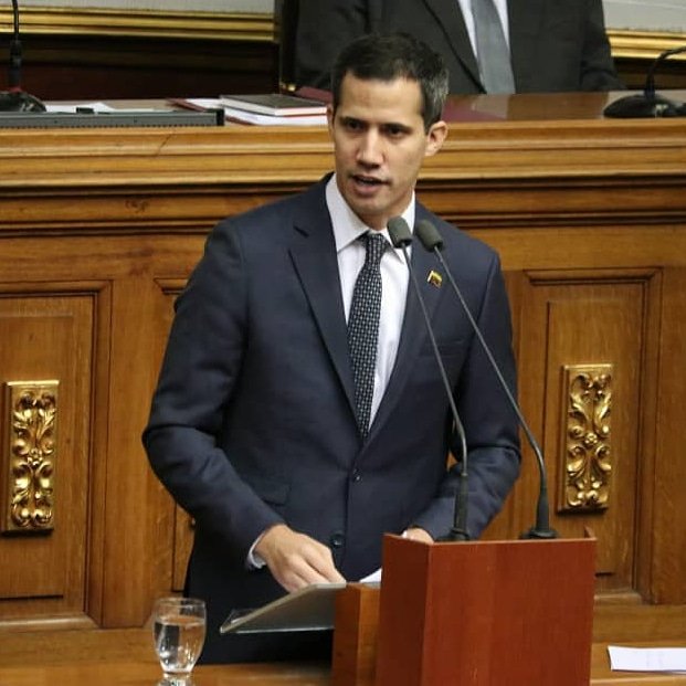 Eurocámara reconoce a Guaidó como presidente de Venezuela y urge a UE a imitarla