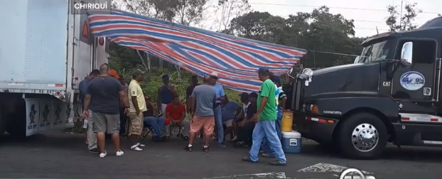 Continúa paro en Paso Canoas; transportistas exigen pronunciamiento del MICI