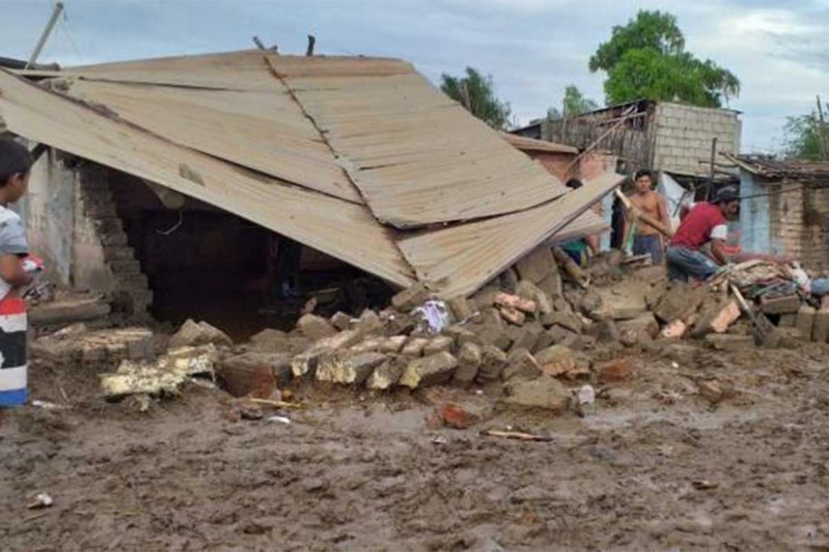 Nueve muertos y diez heridos en derrumbe de iglesia evangélica en Perú