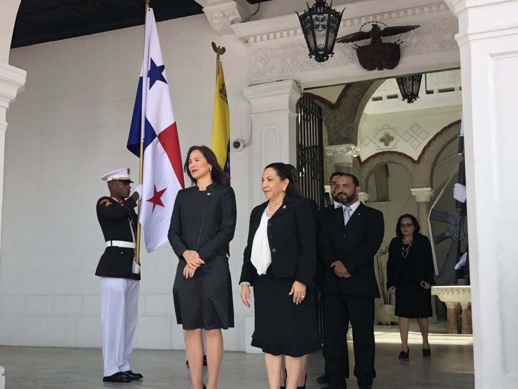 Fabiola Zavarce entrega cartas credenciales a Varela como embajadora de Venezuela