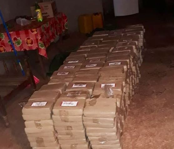 Incautan 947 paquetes de drogas en Alto del Marañón de Natá