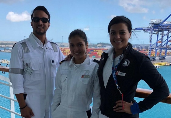 Jóvenes mujeres panameñas hacen historia en tripulación de cruceros