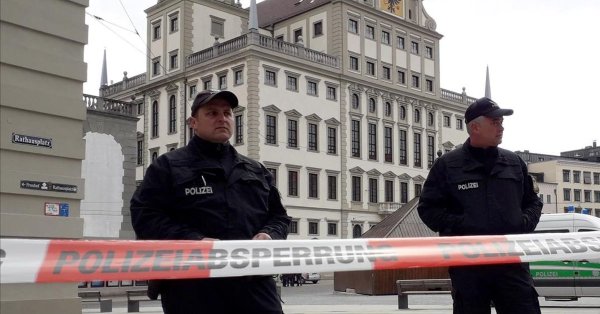 Evacúan varios ayuntamientos alemanes tras amenazas de bomba