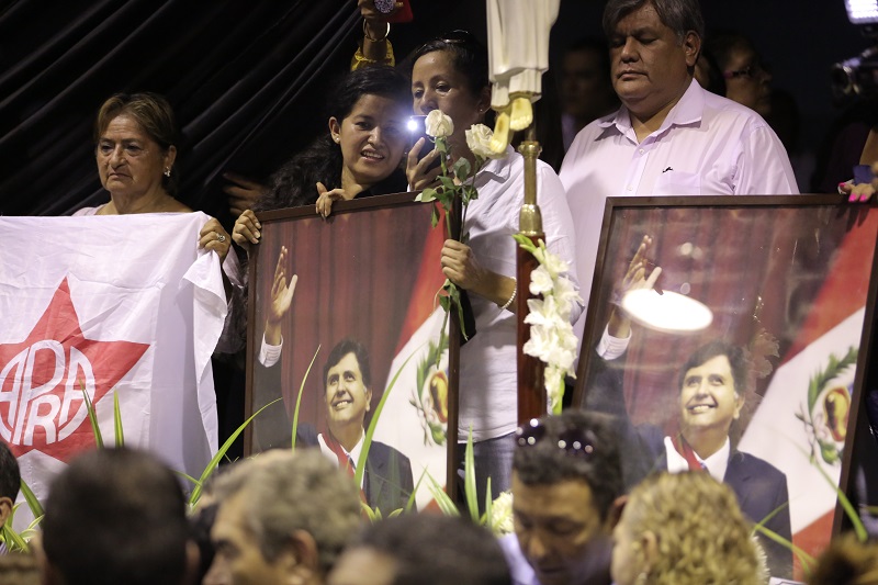 El suicidio del expresidente García suscita críticas contra la Fiscalía de Perú
