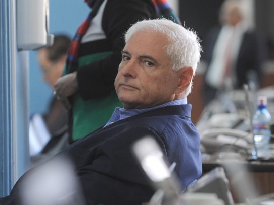 Fiscal pide condena "ejemplar" para expresidente panameño Martinelli