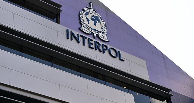 Interpol, acusada de ser un instrumento para rastrear a disidentes