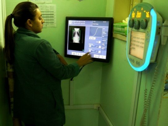 Poco más de 8 mil estudios de radiología se realizaron en especialidades pediátricas