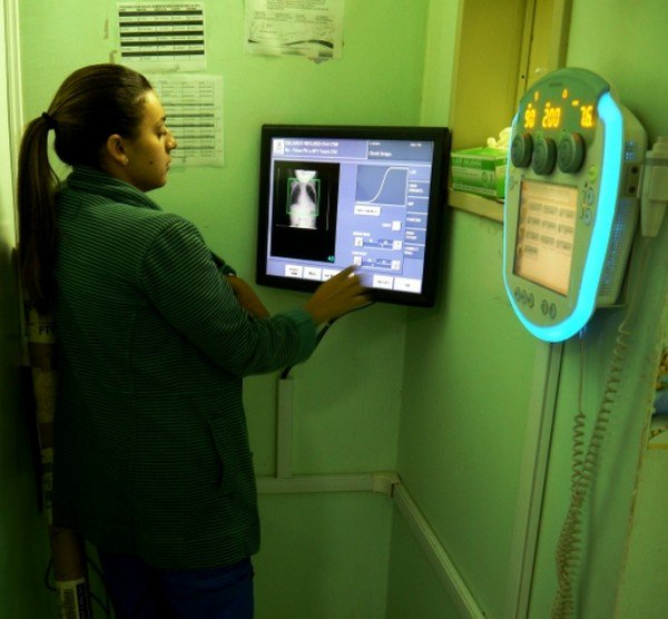 Poco más de 8 mil estudios de radiología se realizaron en especialidades pediátricas