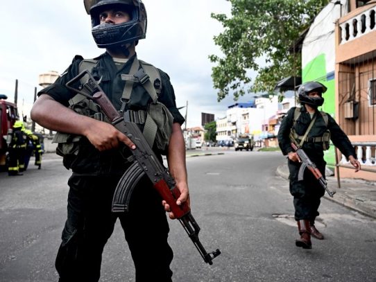 Sri Lanka acusa a movimiento islamista de los atentados del domingo de Pascua