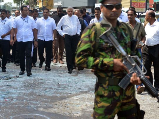 Pascua sangrienta en Sri Lanka con ocho explosiones y 207 muertos