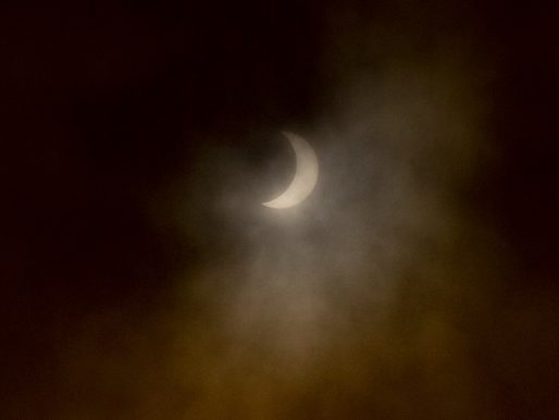 Eclipse total de luna, equinoccio de primavera y los fenómenos astronómicos de marzo