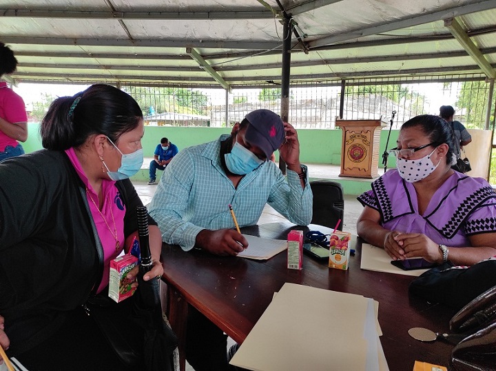 Inician mesa de trabajo para ejecución del Plan Colmena en Bocas del Toro