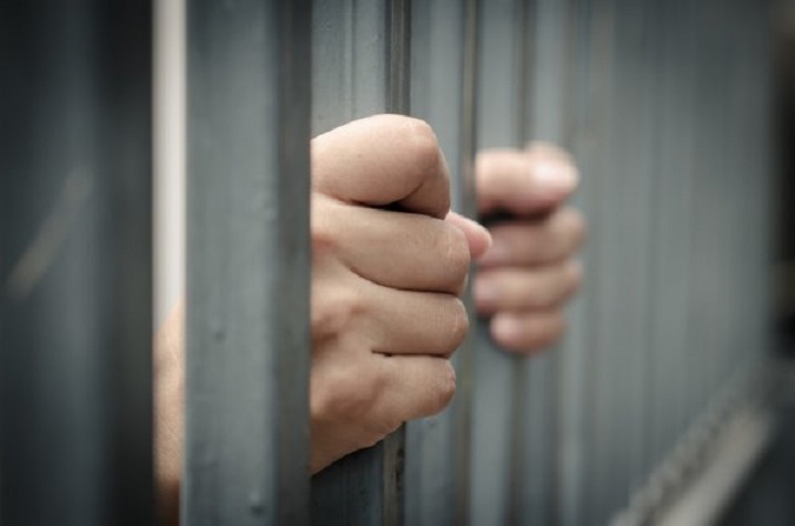 Un hombre es condenado a 10 años de cárcel por tráfico de migrantes