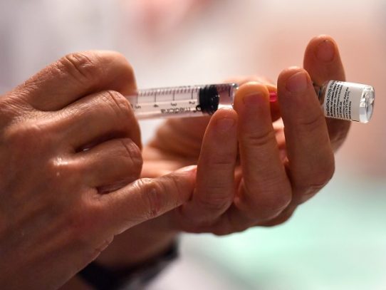 Primer lote de vacuna contra Covid, llegará entre el 18 y 25 de enero