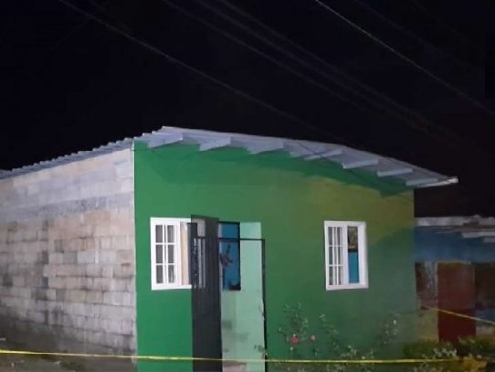 Otro asesinato en Villa del Caribe, Colón