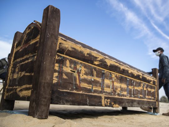 Egipto desvela "tesoros" de 3.000 años del sitio arqueológico de Saqqara