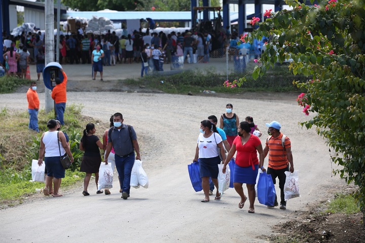 Jornada de vacunación y asistencia social se desplaza a Valle Riscó