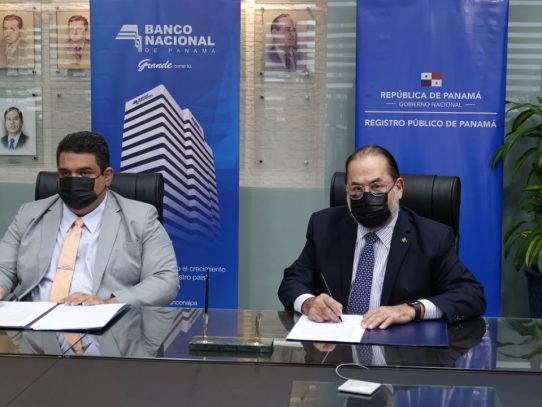 Banconal y Registro Público de Panamá firman convenio para automatizar procesos 