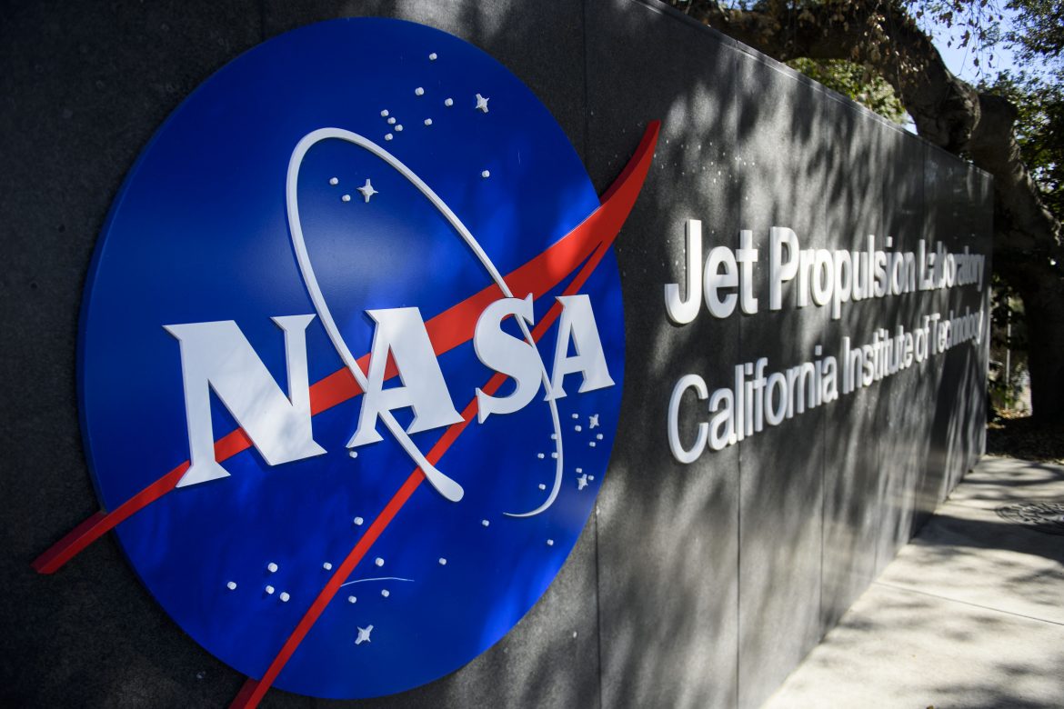NASA anuncia inminente fin de las operaciones del robot InSight en Marte