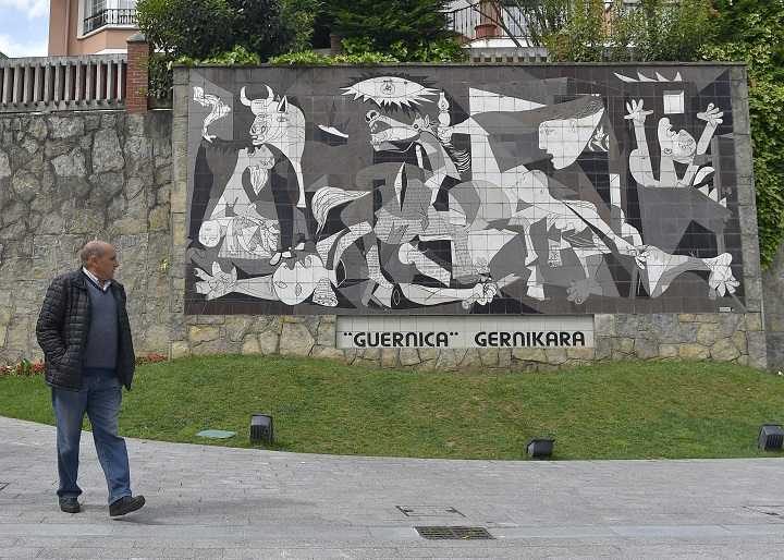 Washington no pedirá a los Rockefeller que devuelvan tapiz del Guernica recuperado de ONU