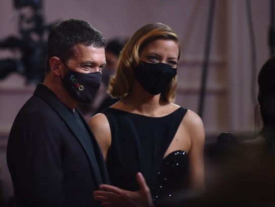 Arranca una gala de los Premios Goya del cine español marcada por la pandemia